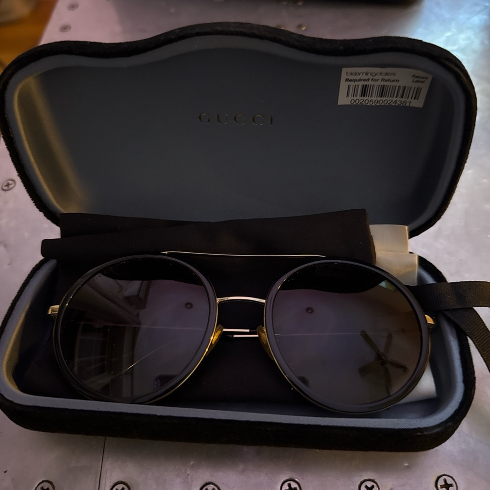 Gucci Gold and Black Round Sunglasses